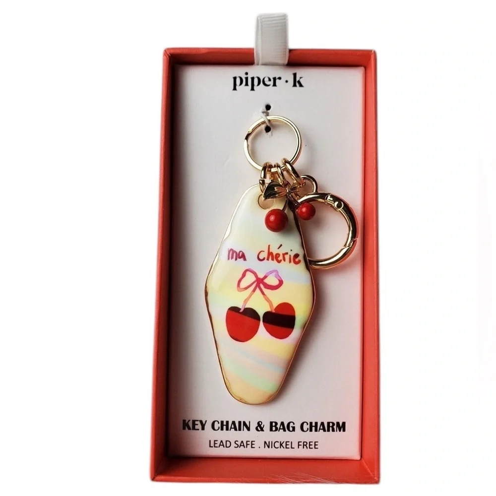 PIPER K Retro Style Motel Hotel Key Ma Chérie Cherry Keychain Bag Charm NEW NWT
